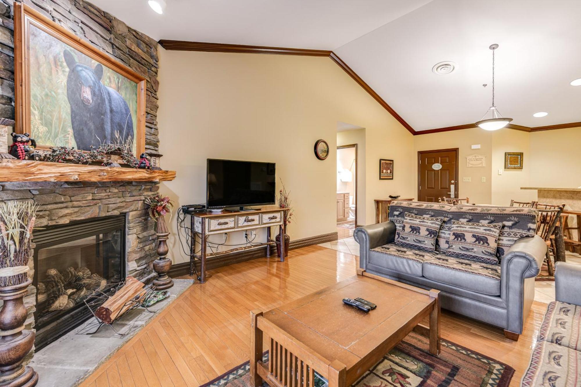 Baskins Creek Condos Gatlinburg Room photo